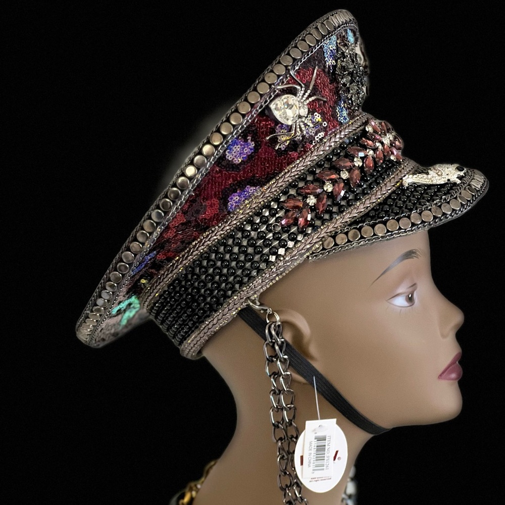 Glamour fashion forward Visor